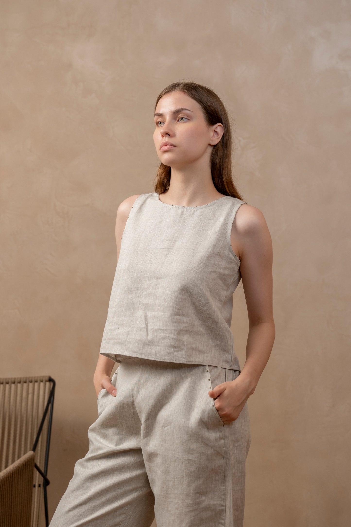 Tulua Women's Sleeveless Top in Natural Hemp Sustainable Fabric - Linen wear