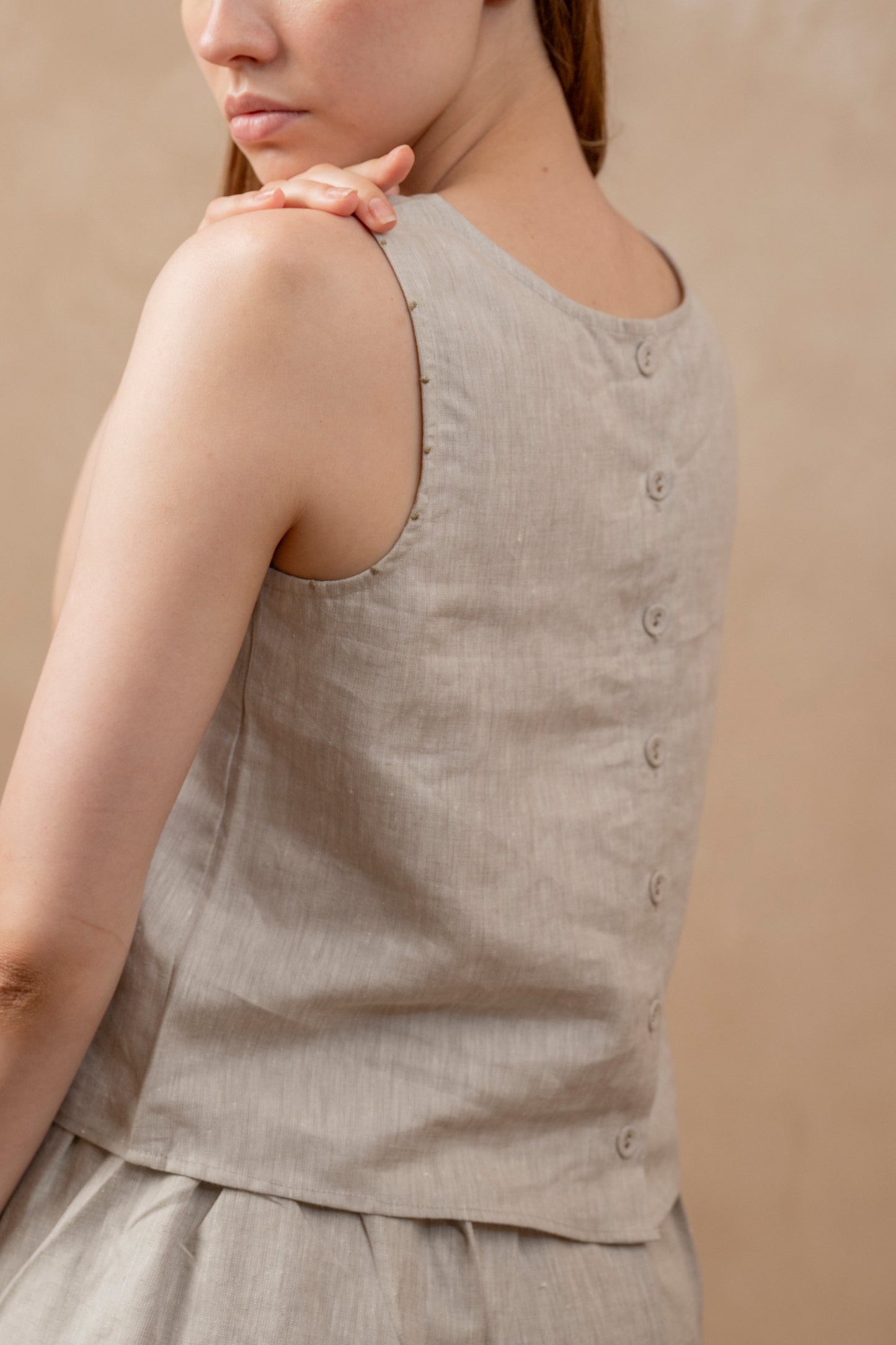 Tulua Women's Sleeveless Top, Natural Hemp Sustainable Fabric,  Back Side, Close up, buttons